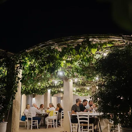 Masseria Montelauro מלון 4*