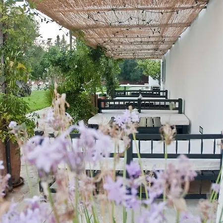 מלון Masseria Montelauro 4*