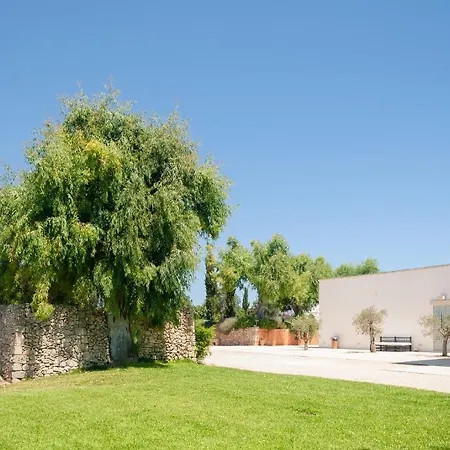 מלון Masseria Montelauro אוטרנטו